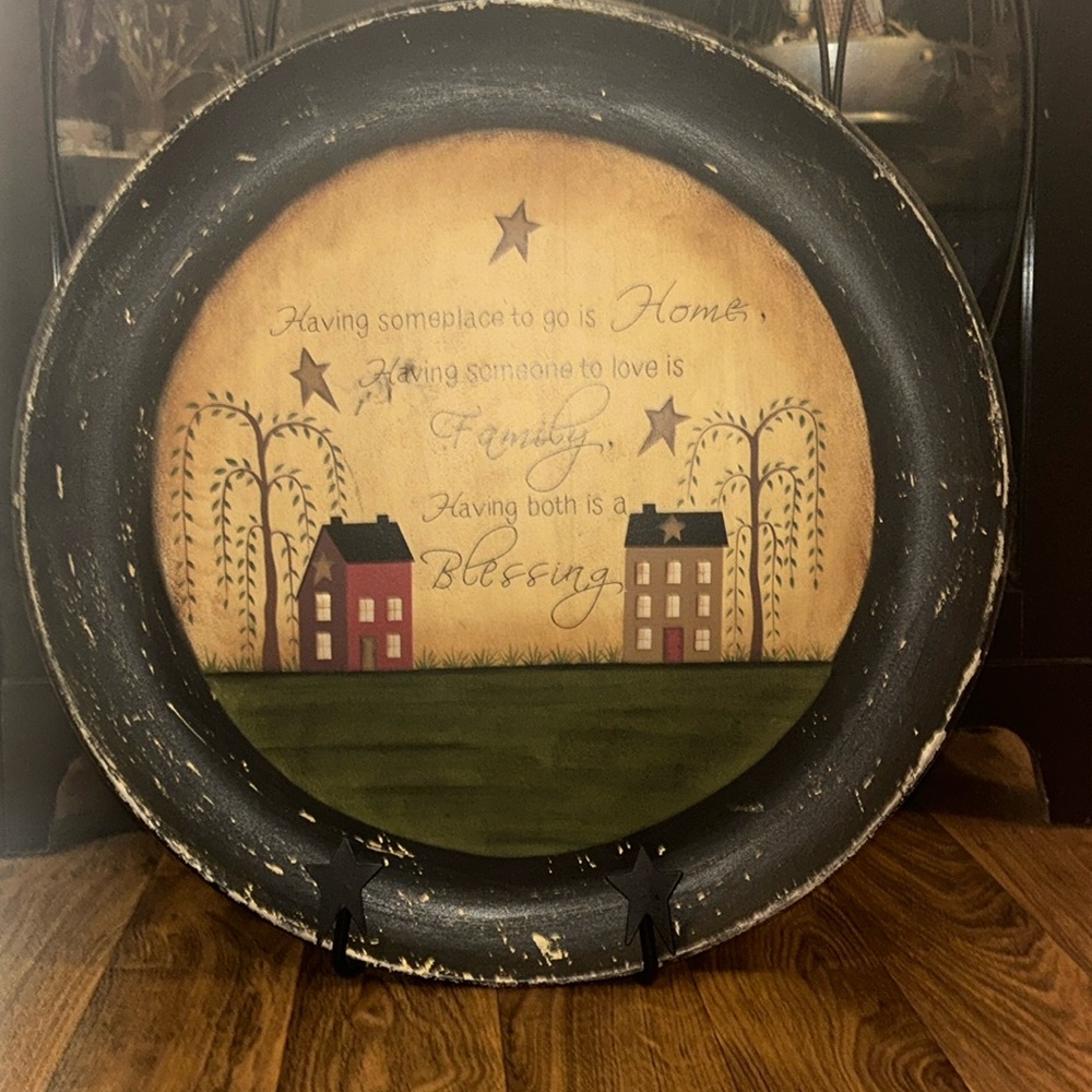 Primitive decor